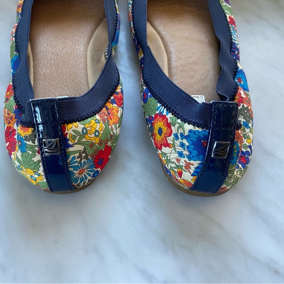 Sperry “Elise” Patent Cap Toe Liberty Print Floral Ballet Flats - Picture 4 of 6